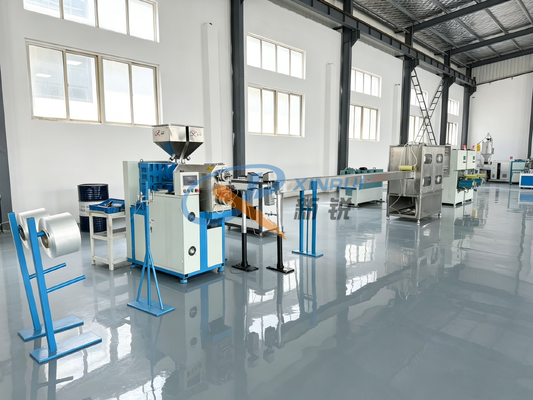 คุณภาพ  Single Double Color High Speed PVC Coating Yarn Polyester Yarn Making Machine For Curtain โรงงาน