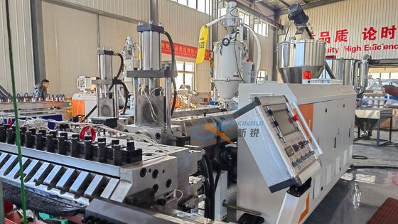 1400-1800mm TPE TPV TPR เครื่องทํากระดาษคัน