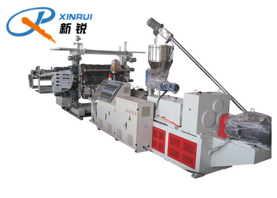 เครื่องทำแผ่นพื้นพีวีซี 2.2 มม. Extruder