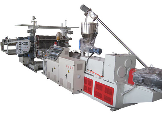 เครื่องทำแผ่นพื้นพีวีซี 2.2 มม. Extruder