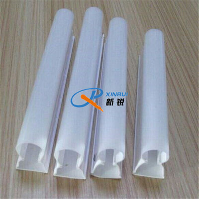 เครื่องอัดรีดพลาสติกโปรไฟล์ LED Light Cover PC