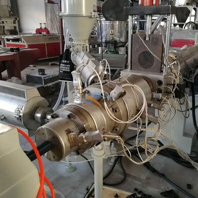 ABB 110mm สกรูเดี่ยว PP PE เครื่องทำท่อพลาสติก