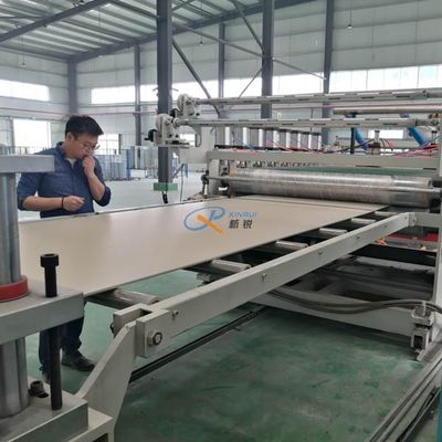 เครื่องทำแผ่นโฟมพีวีซี WPC แบบเกลียวคู่