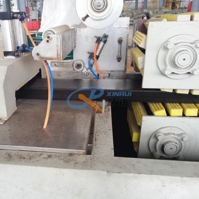เครื่องโปรไฟล์พลาสติก Coextrusion